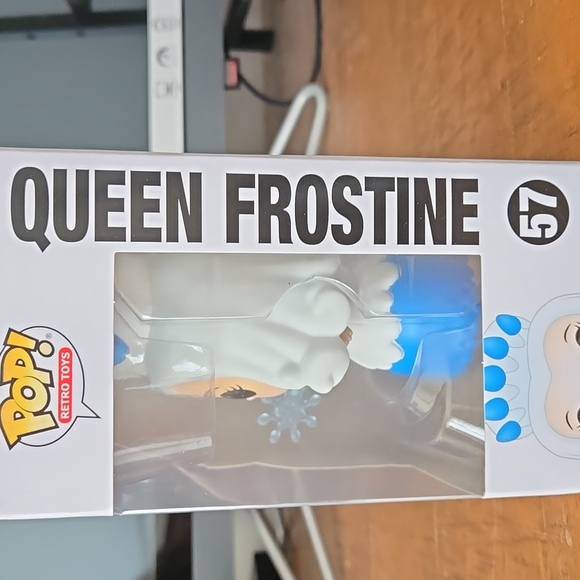 Funko Pop Queen Frostine Figure - Picture 4 of 5